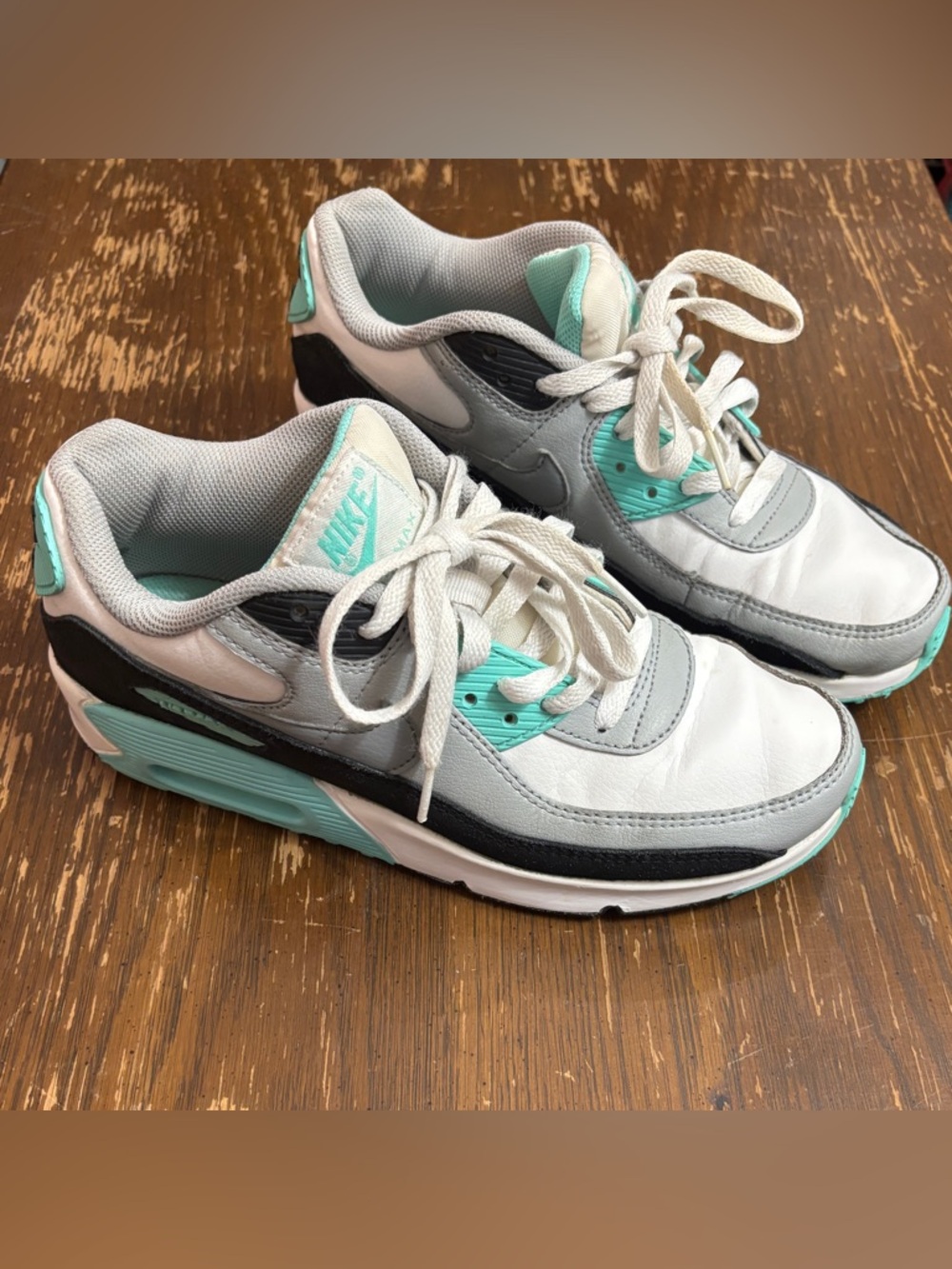 Big Kids Nike Air Max 90 Hyper Turquoise Sneakers